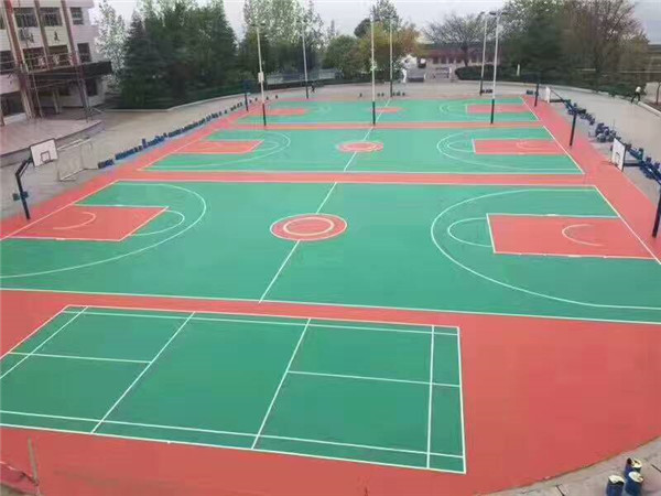 石家庄篮球场建设 ***的施工设备 河北可靠的球场材料厂家