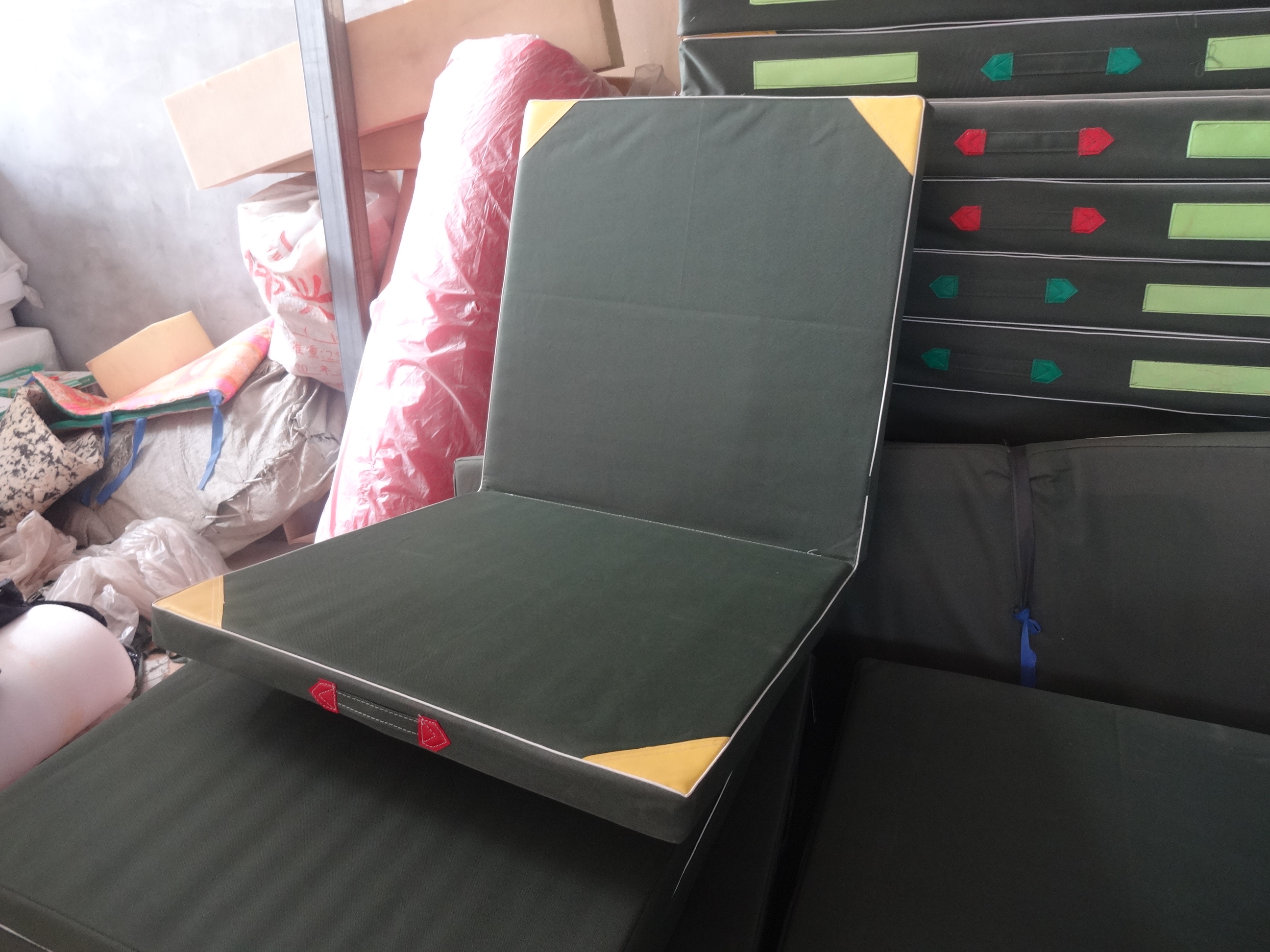 厂家供应体操垫 体操垫图片 ***标准体操垫  中小学生体操垫