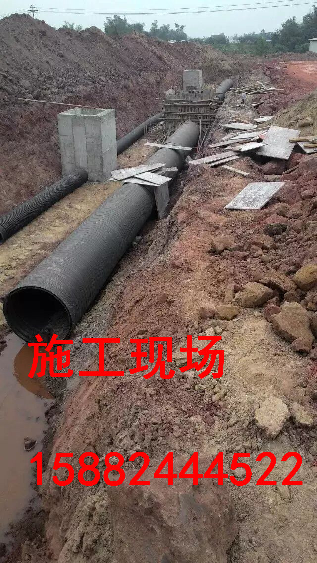 HDPE双平壁中空螺旋缠绕排水管价格