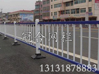 厂家*** 道路护栏 交通护栏 道路隔离护栏
