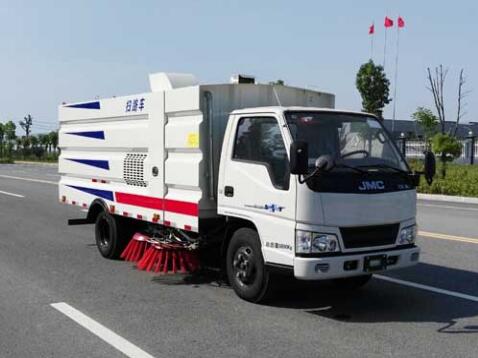 东风多利卡3800扫路车扫路车