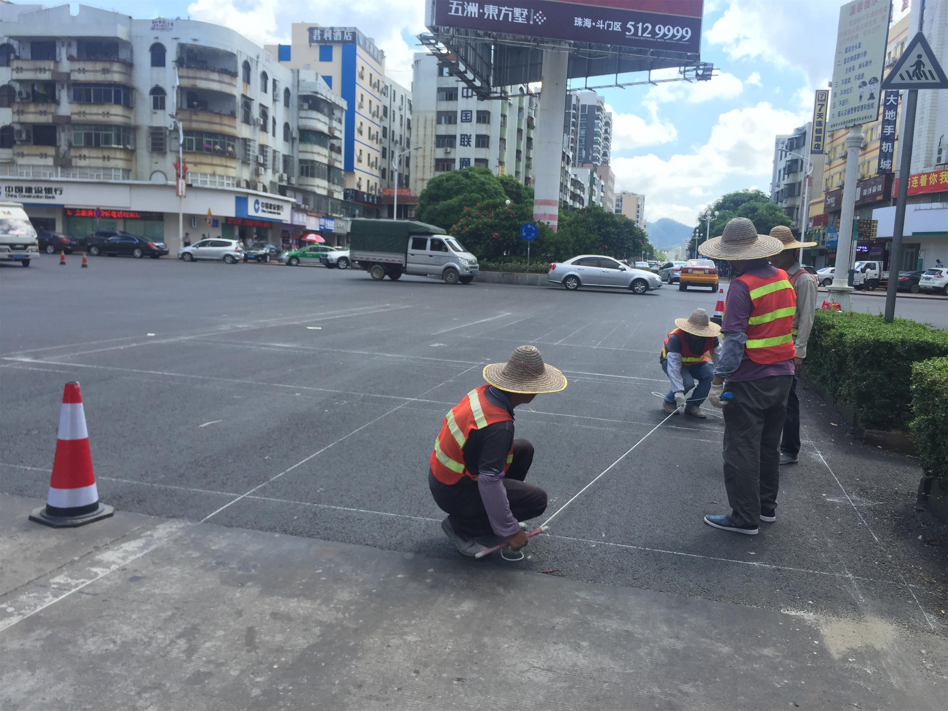 道路热熔标线划线