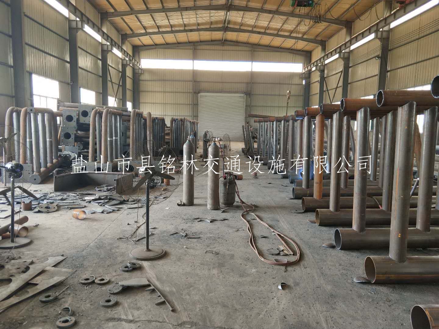 河北沧州标志杆交通标志杆生产基地