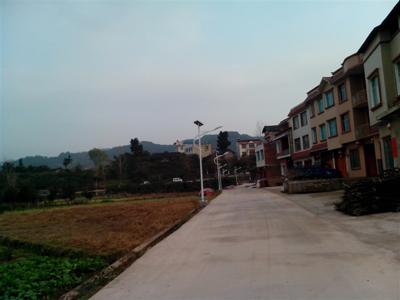 许昌禹州太阳能安装价格/厂家销售电话