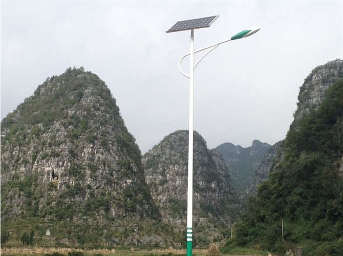 泰州锂电太阳能路灯价格表查看
