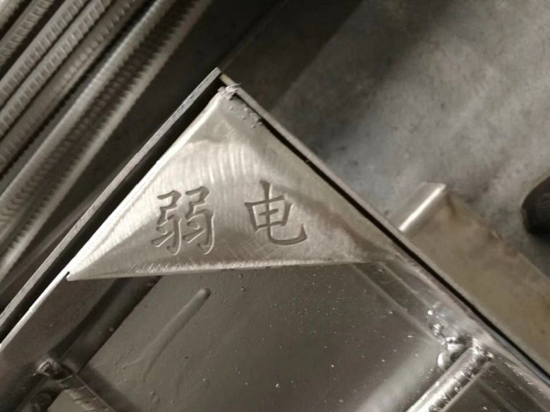 威海隐形不锈钢井盖制作_规格多