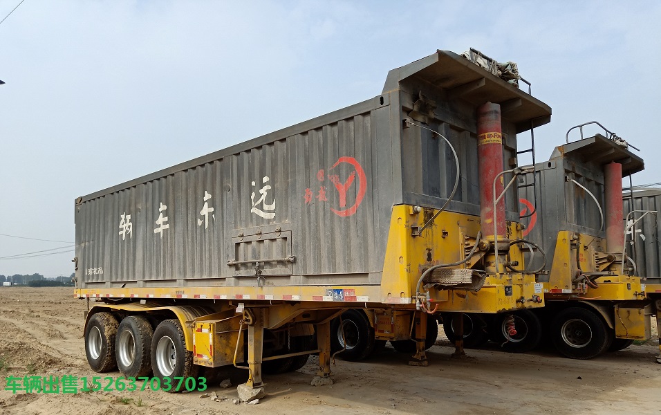轻型二手后卸集装箱式平板后翻半挂车