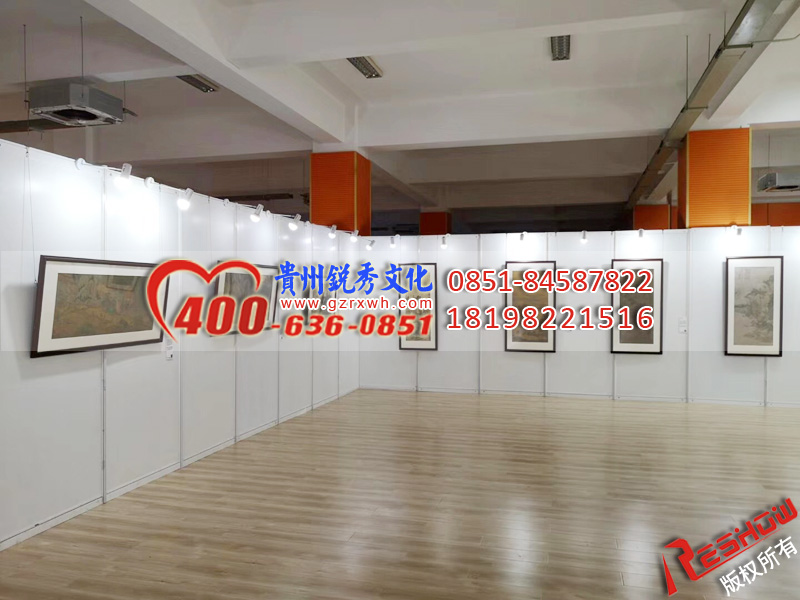 安顺挂画展板架子出租，书画摄影展策划布置