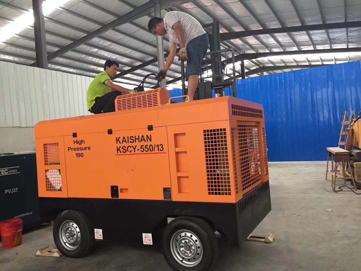 开山空压机LG7.5KW