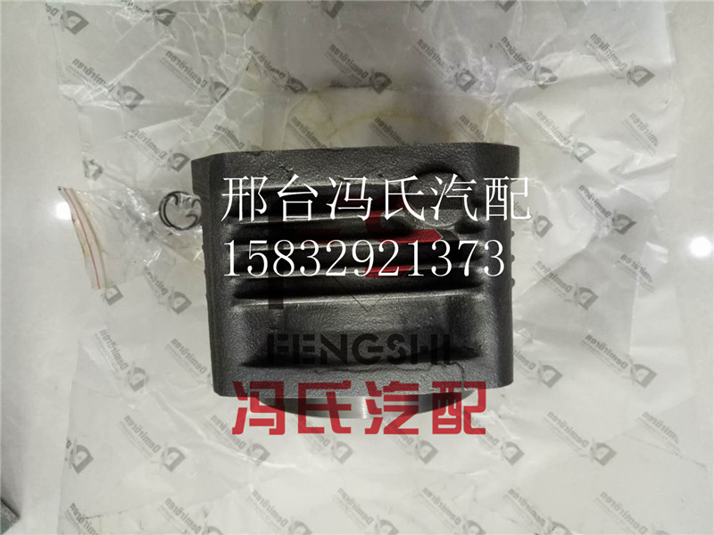 供应德国奔驰卡车发动机配件。