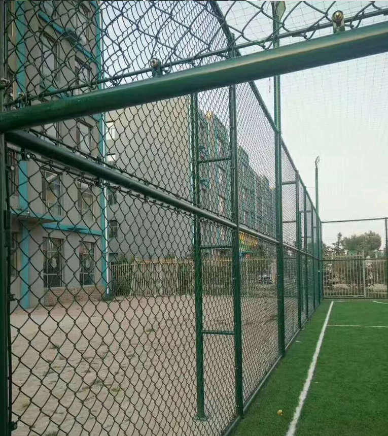 镇江学校篮球场围网多少钱一米？