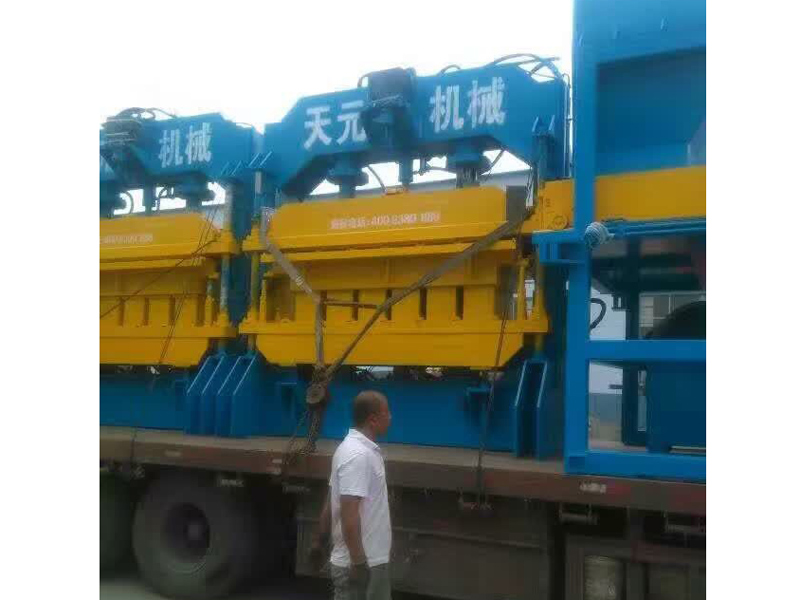 防火保湿板成型机厂家
