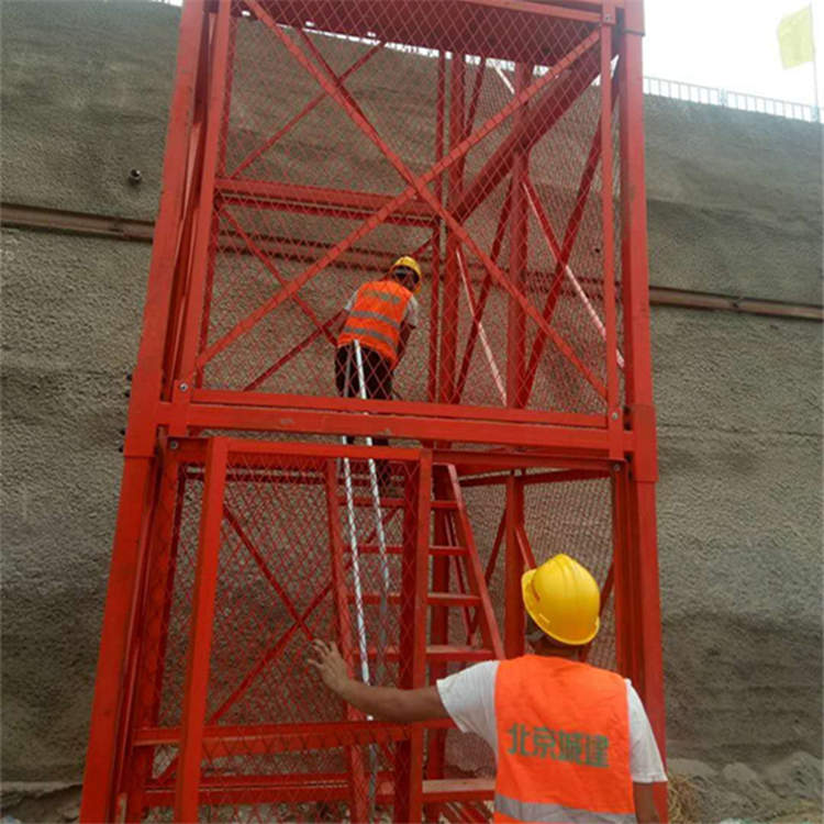 厂家***桥梁安全爬梯 香蕉式安全爬梯 施工安全爬梯 建筑梯