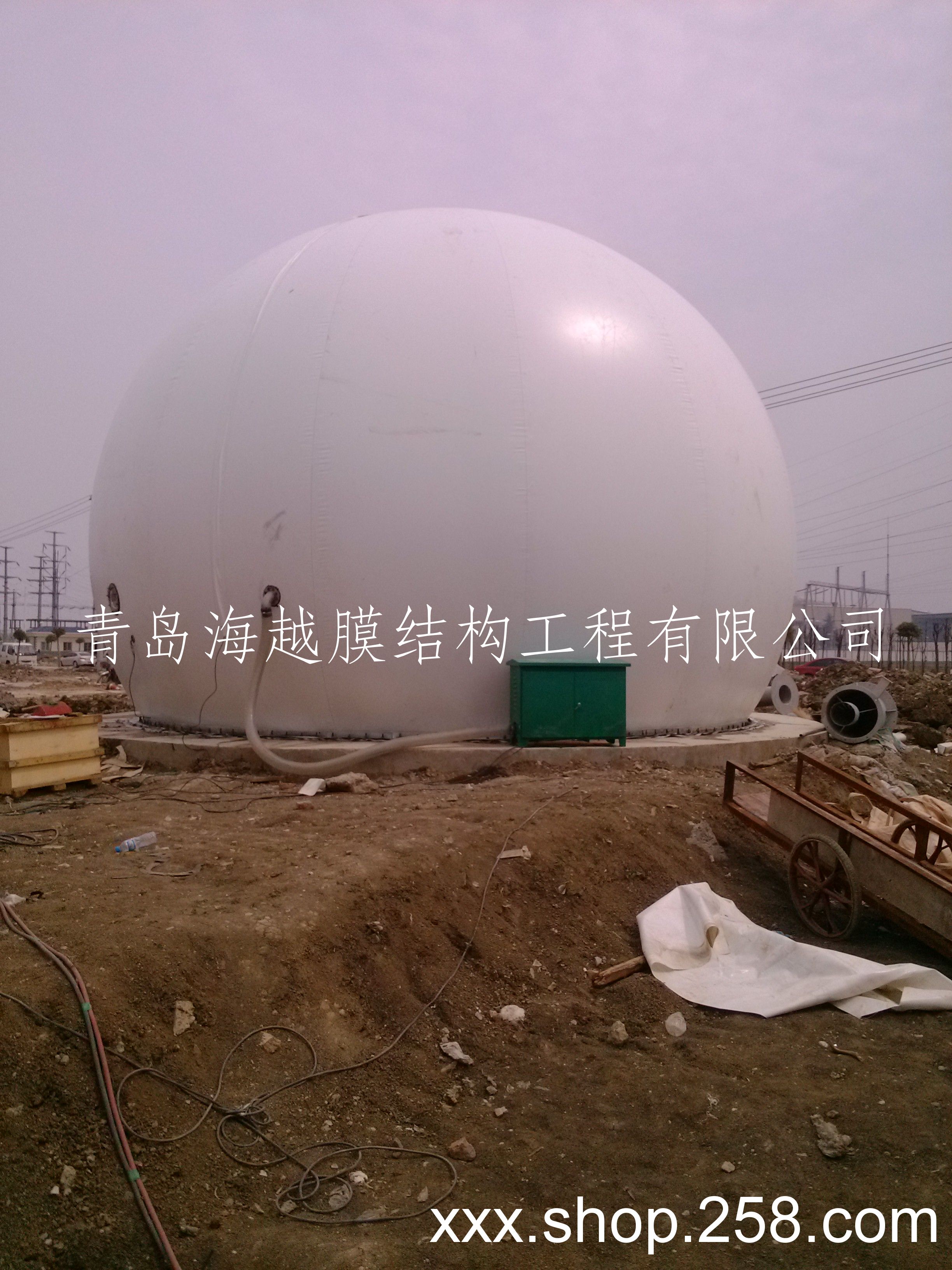 海越300立方沼气专用膜材制作双膜气柜