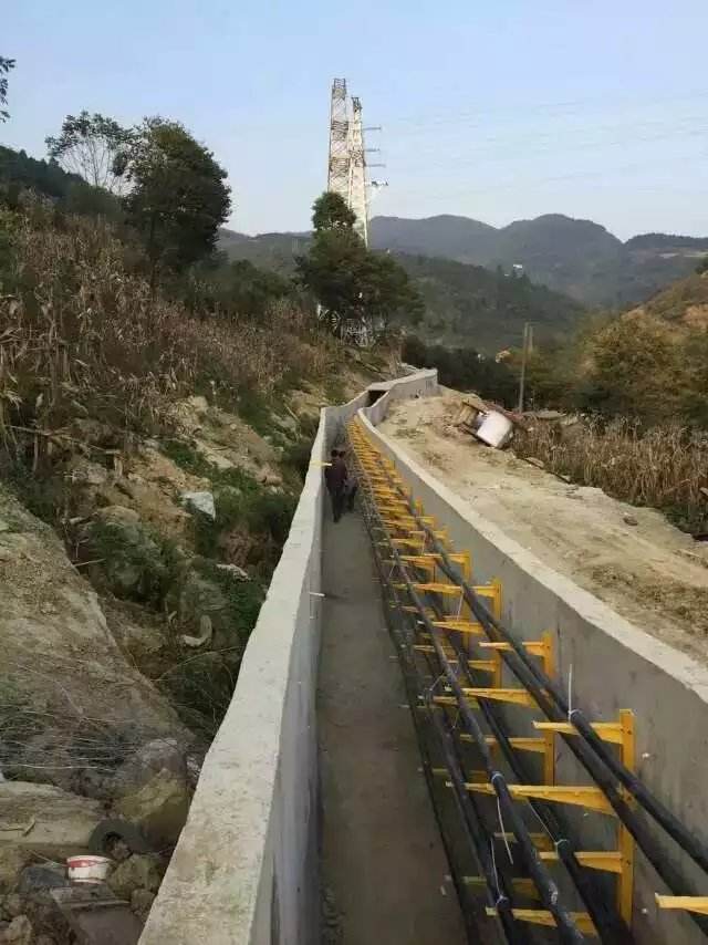 玻璃钢电缆支架  FRP电缆桥架 深圳复合材料支架