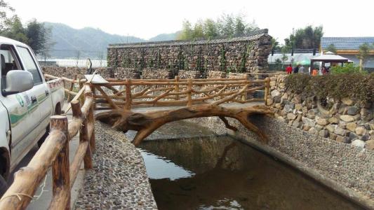 泰安水泥栏杆定做_泰安水泥栏杆_泰安仿木定做