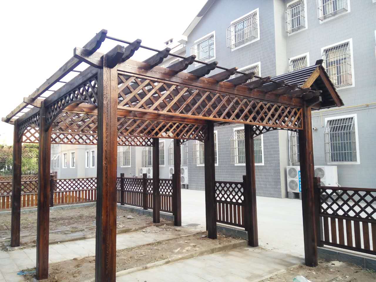 石家庄防腐木厂家