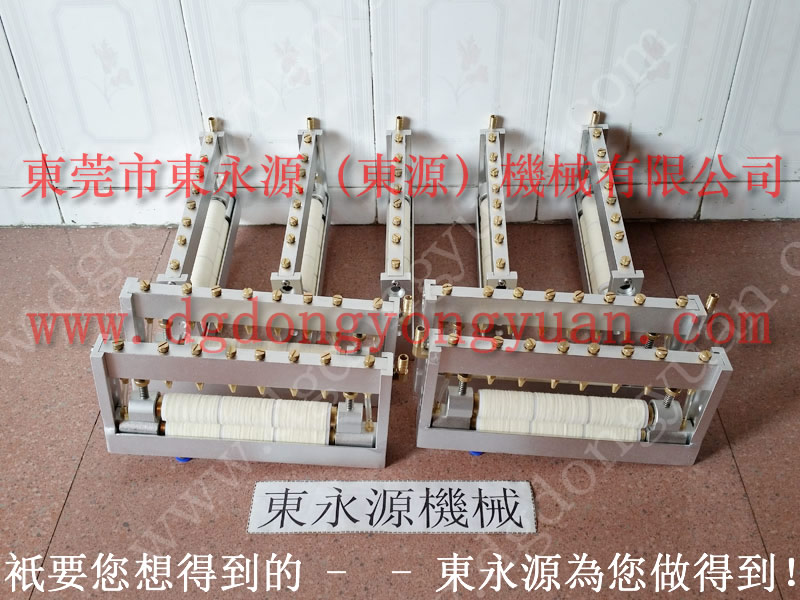 厂家*** 冲床双面给油器，高速冲压机雾化喷油器 找 东永源