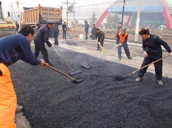 重庆沥青路面摊铺及养护施工工程公司