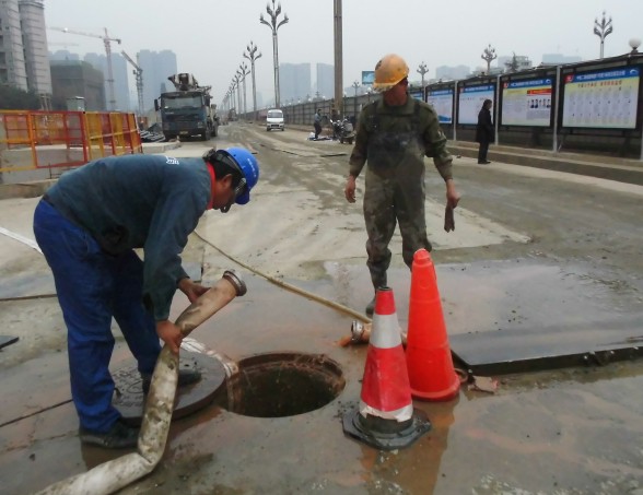 西安污水外运_污水处置工程_泥浆污泥外运_宏举建筑