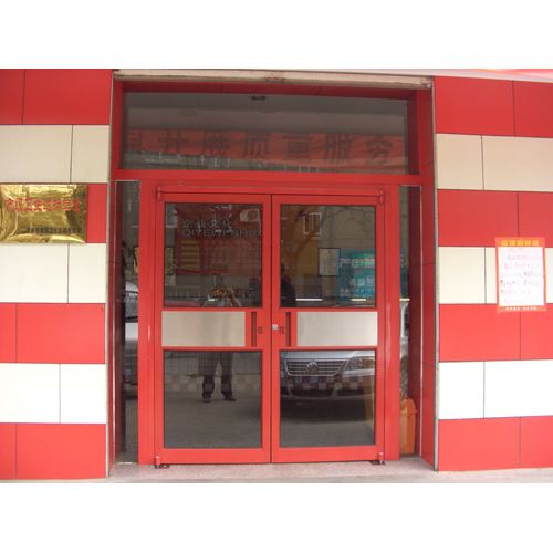 烟台肯德基门_安装厂家_值得信赖_烟台鑫奥萁门控