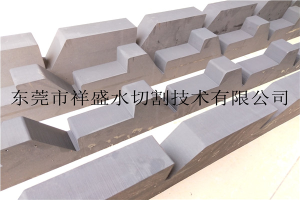 水晶玻璃、铝塑板水切割加工