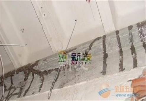 南宁卫生间防水补漏，多少钱，联系电话多少，楼顶漏水维修公司