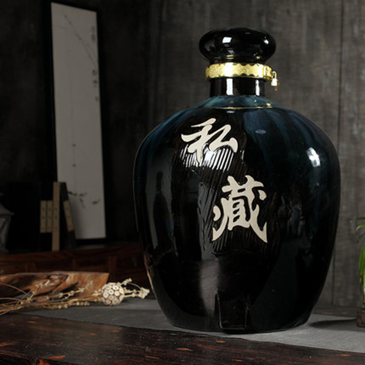 厂家定制 陶瓷酒坛 可定制公司logo 带***密封酒罐