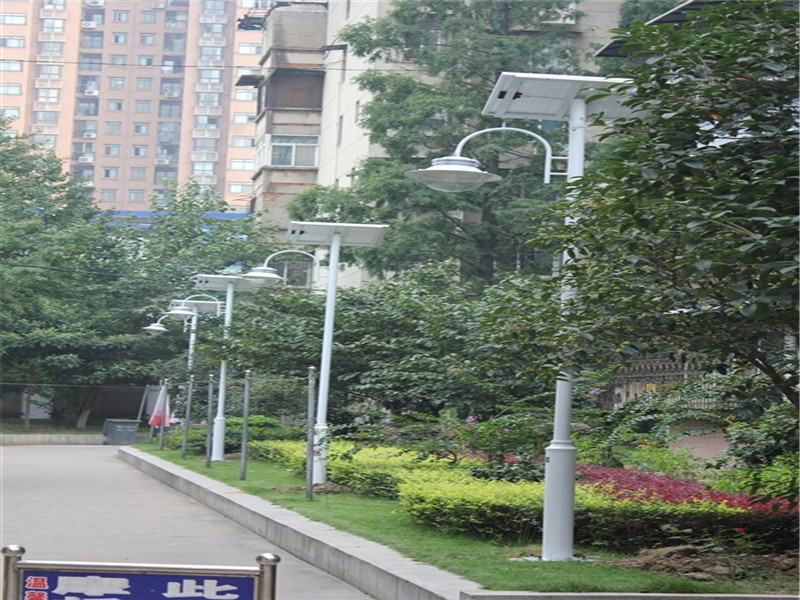 西塞山太阳能路灯***厂家-太阳能路灯安装价格