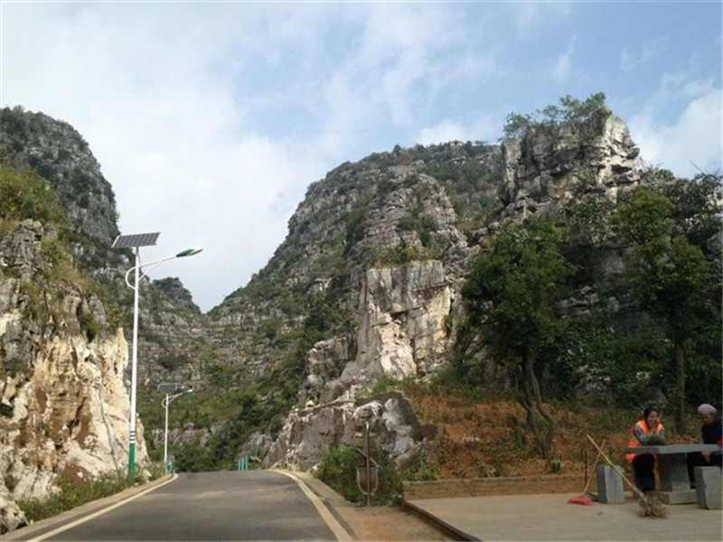 林周县太阳能路灯***格-太阳能路灯厂家电话