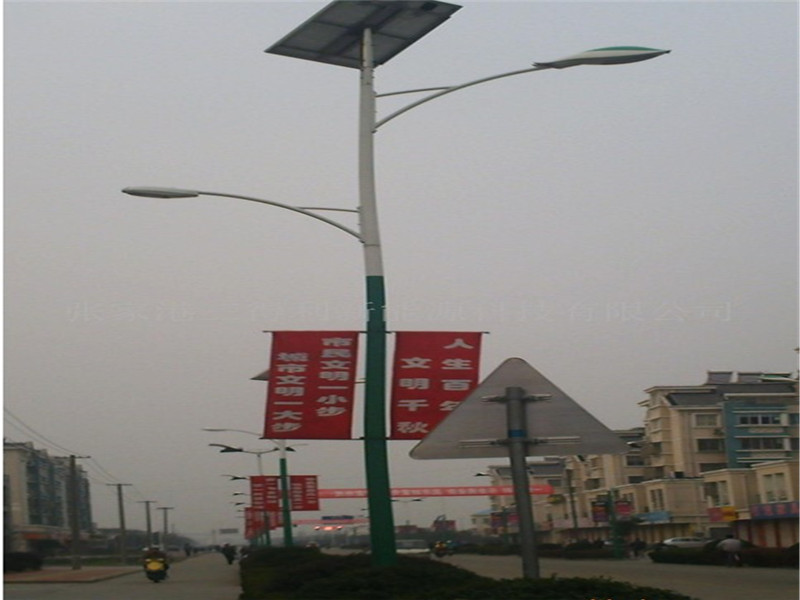 淳化县太阳能路灯***厂家-太阳能路灯安装价格