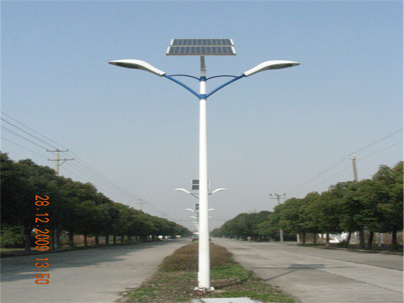 邻水县太阳能路灯***格-太阳能路灯厂家电话
