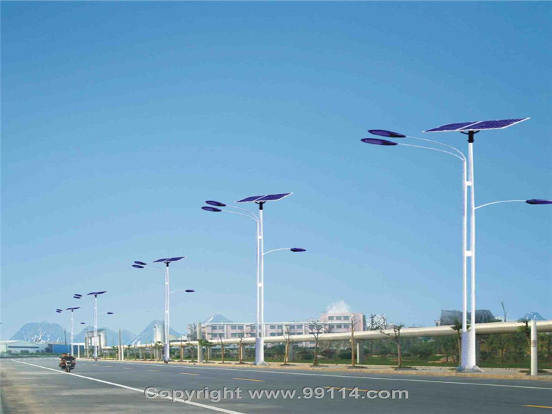 德阳太阳能路灯***厂家-太阳能路灯安装价格