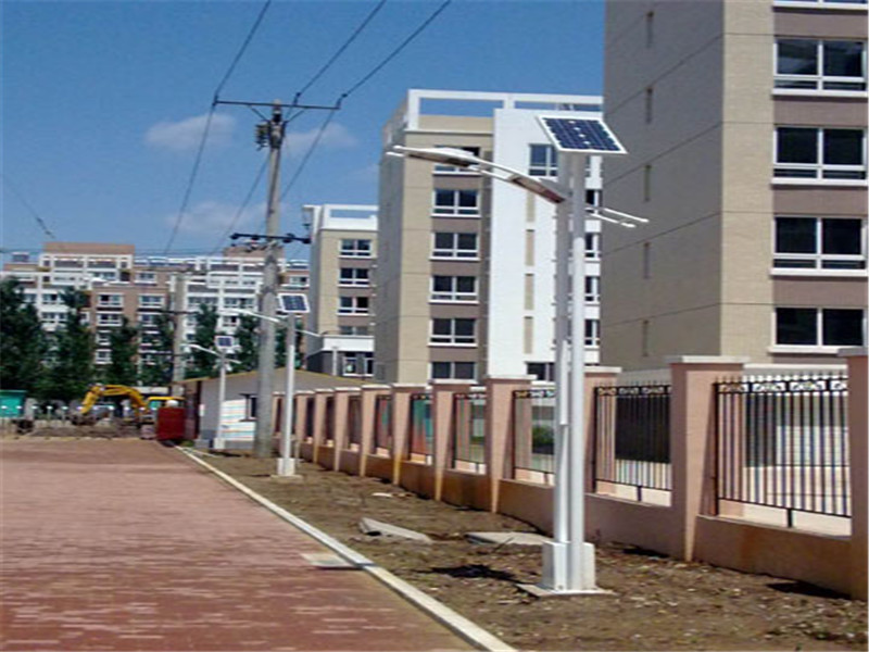 册亨太阳能路灯价格/厂家销售安装地址