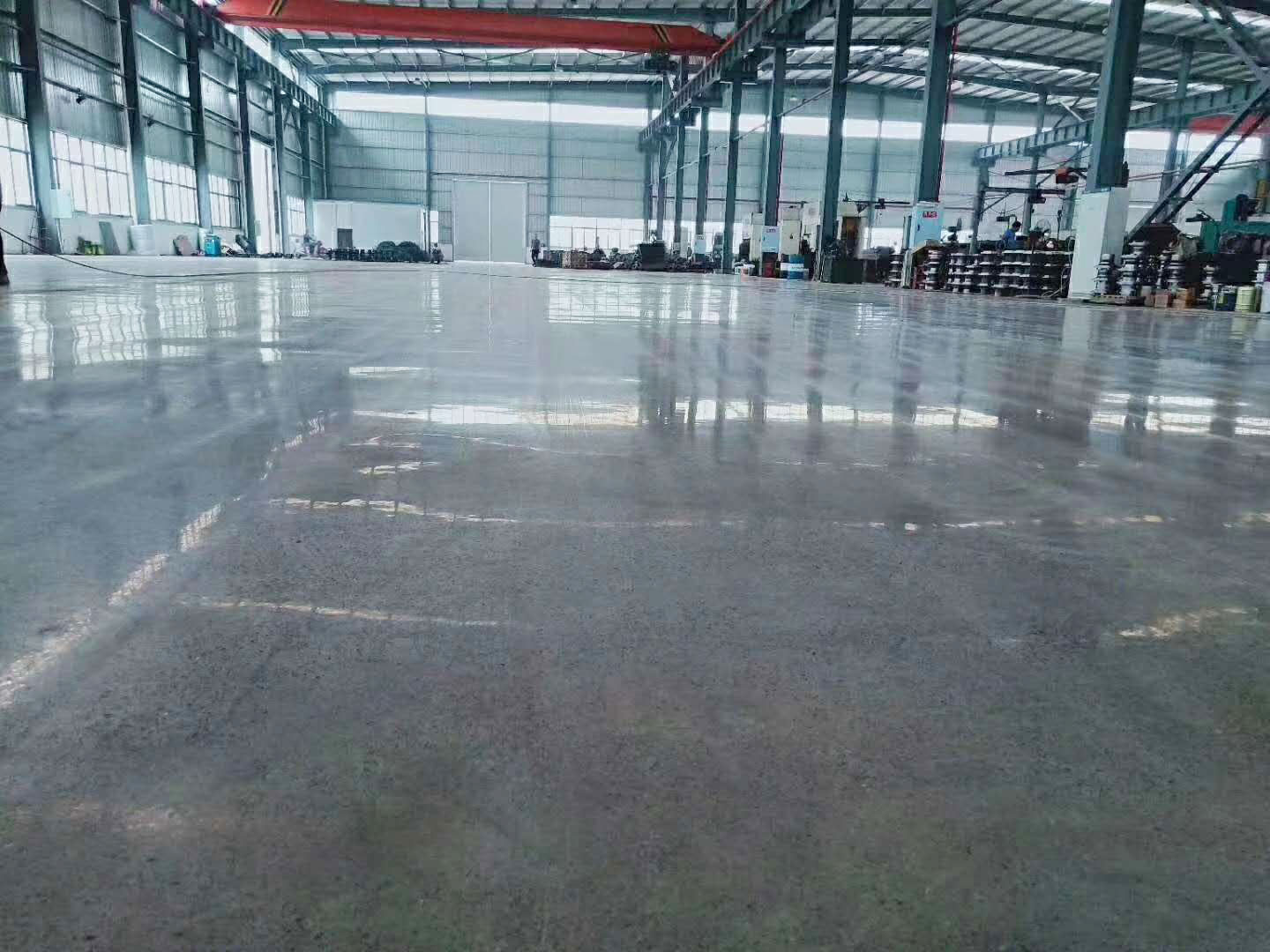 宁夏金刚砂地坪_兴强华更***川金刚砂地坪厂家