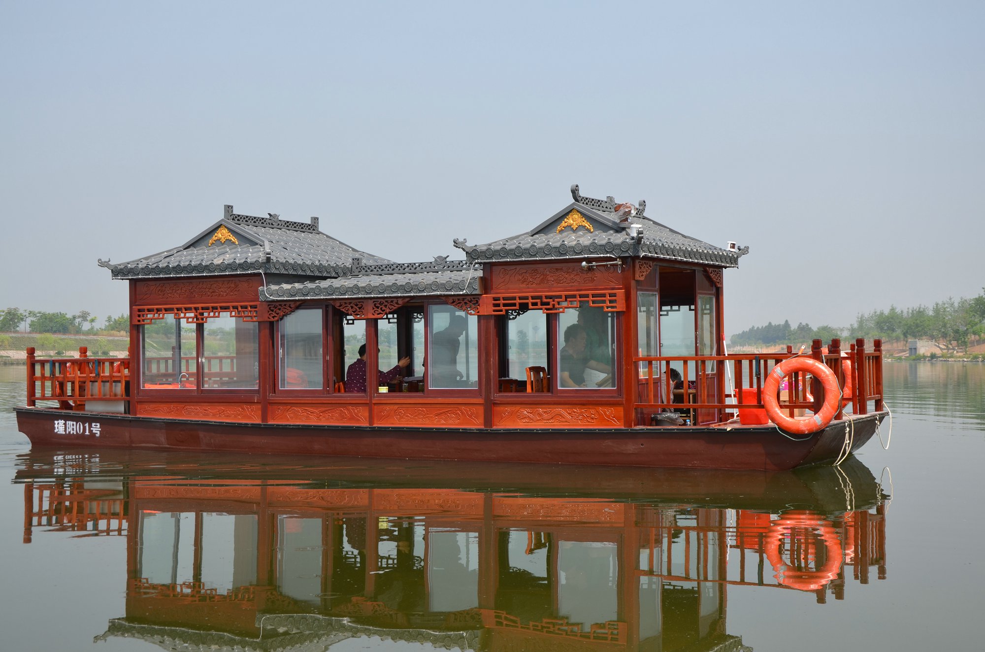 广泰画舫船厂家***木船画舫船观光船旅游景点游玩船