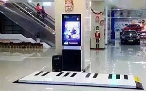 人气互动地板钢琴合作租赁