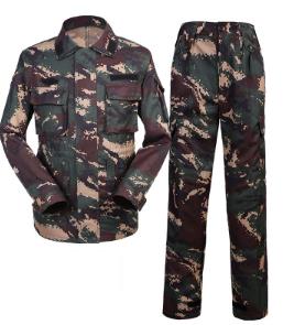 昆明迷彩服军训服定制批发