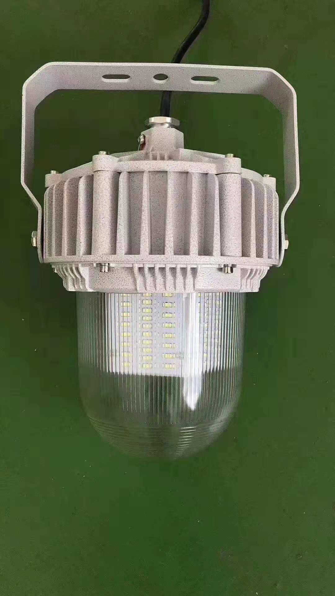 LED防爆平台灯泛光灯工业照明