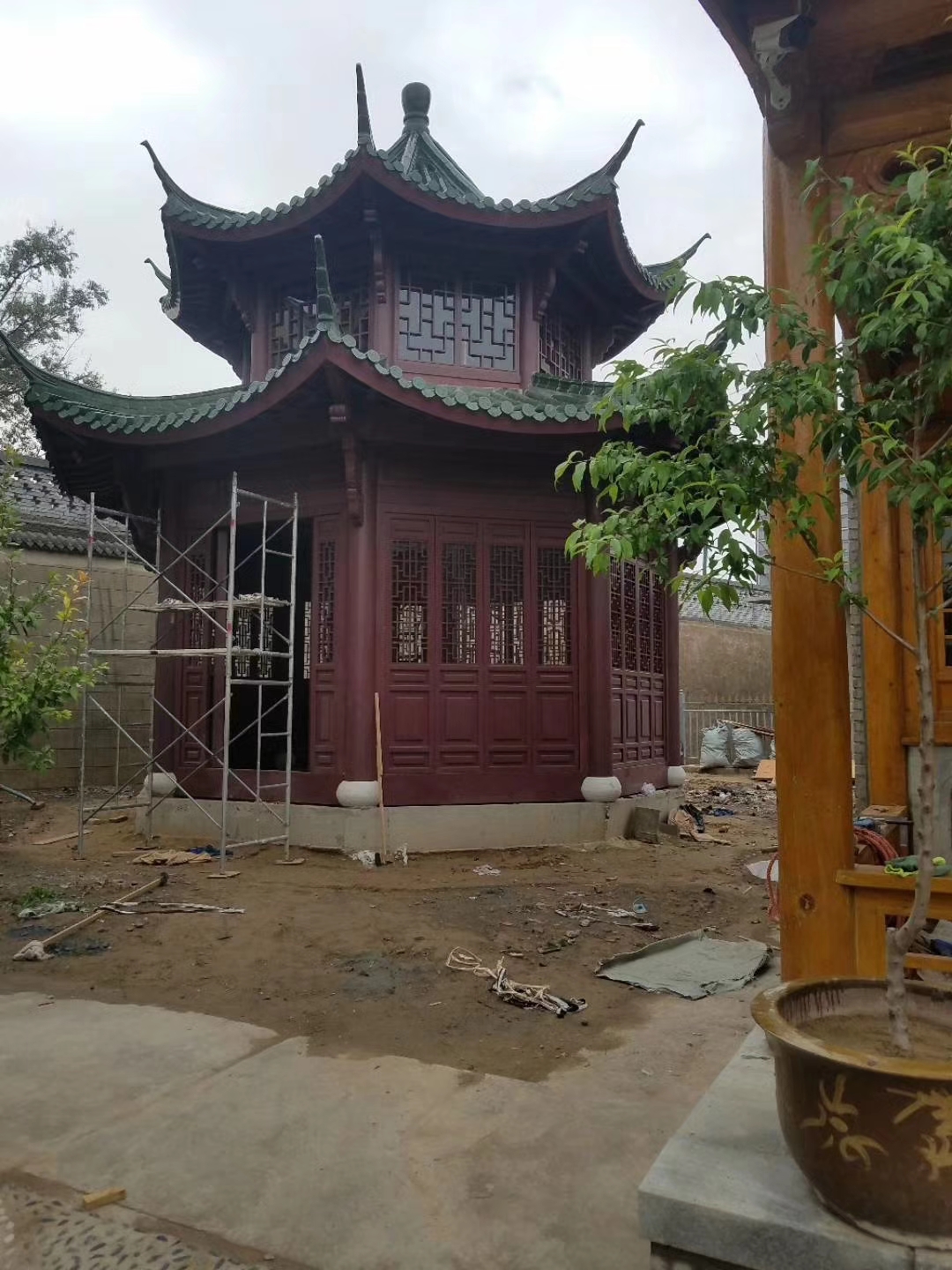 做户外景观凉亭选材优缺点 做木凉亭用料规格