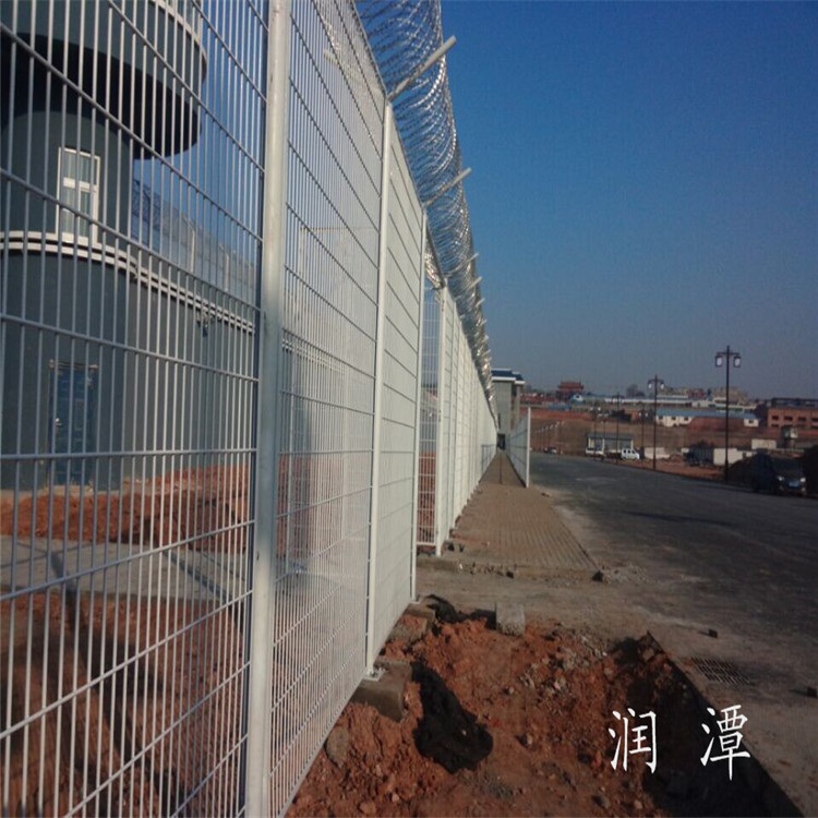 海南 防攀爬安全刀刺网 监狱区域隔离网