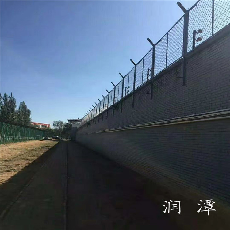 河北 防攀爬监狱围墙网 围墙刺铁丝网