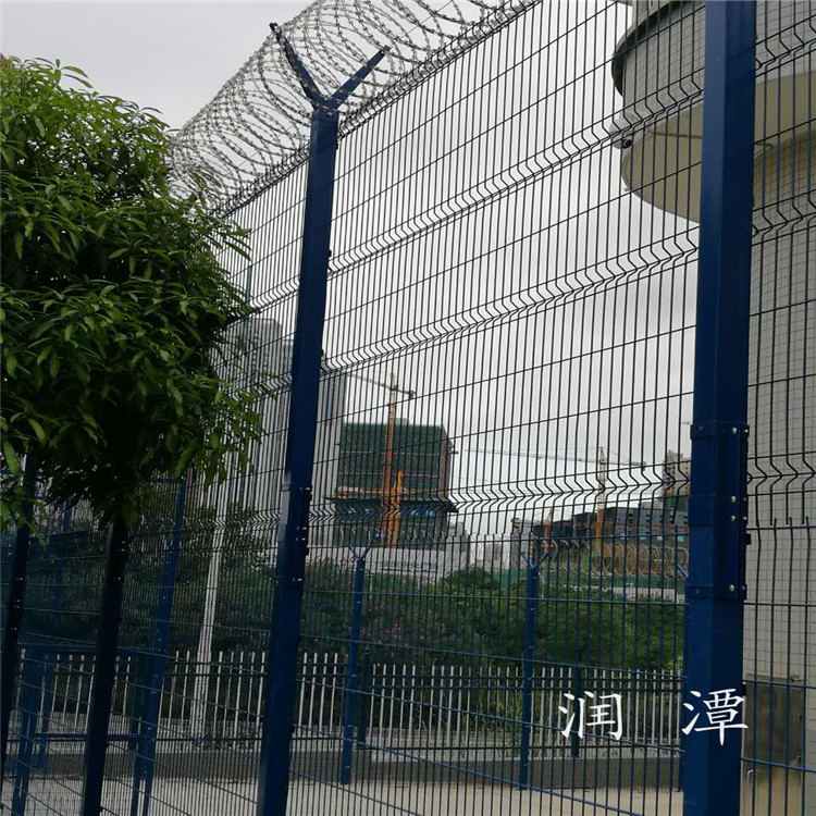 四川 武警隔离网 钢丝网隔离墙