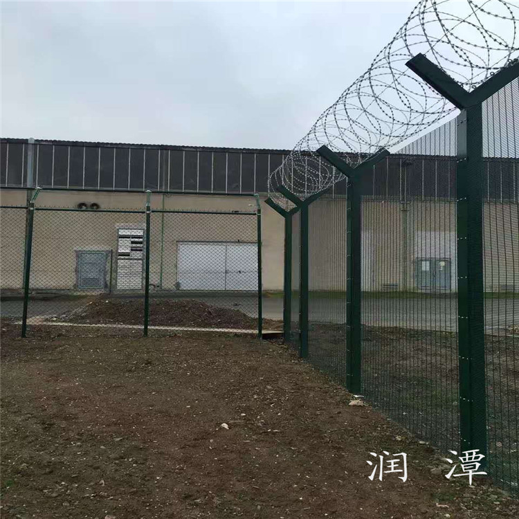 海南 防攀爬安全刀刺网 监狱区域隔离网