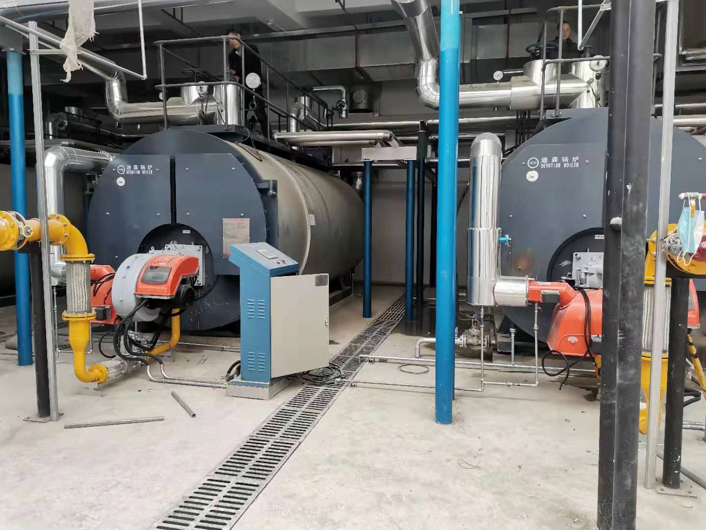 4吨蒸汽燃气锅炉低氮改造 超低氮30毫克利雅路燃烧器厂家