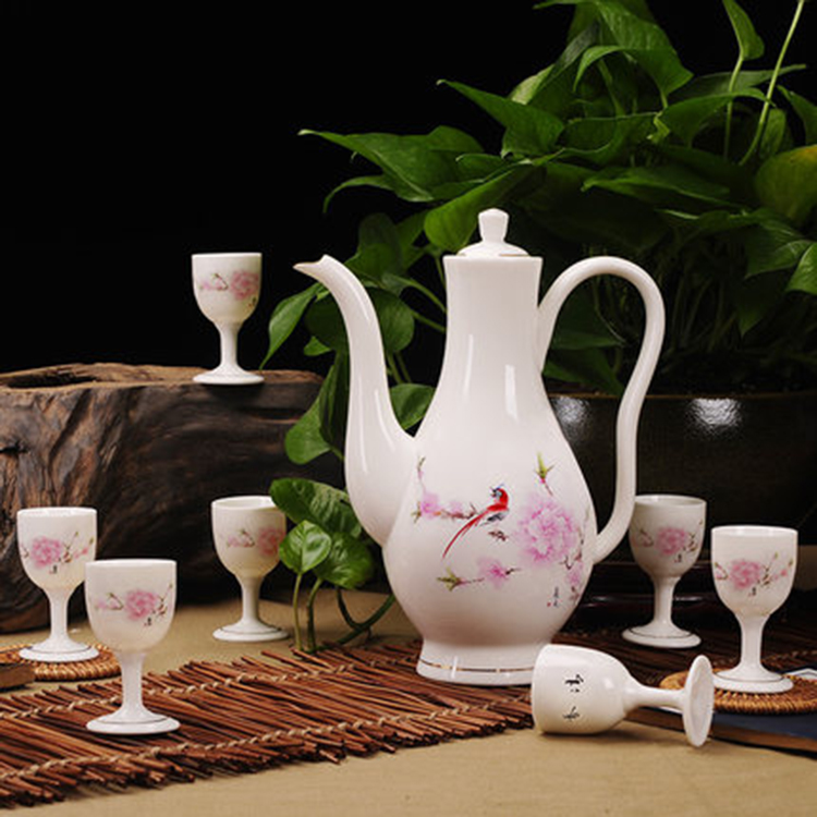 中式白酒杯酒具 家用陶瓷高脚一口酒杯 古风传统喝酒杯子