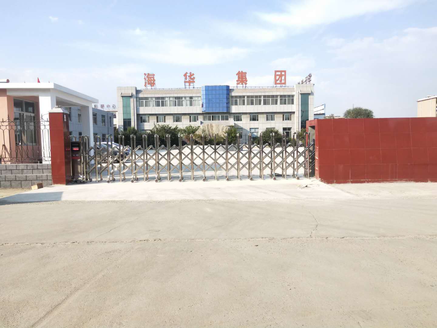 泰安迎金学校直线门的组成结构介绍