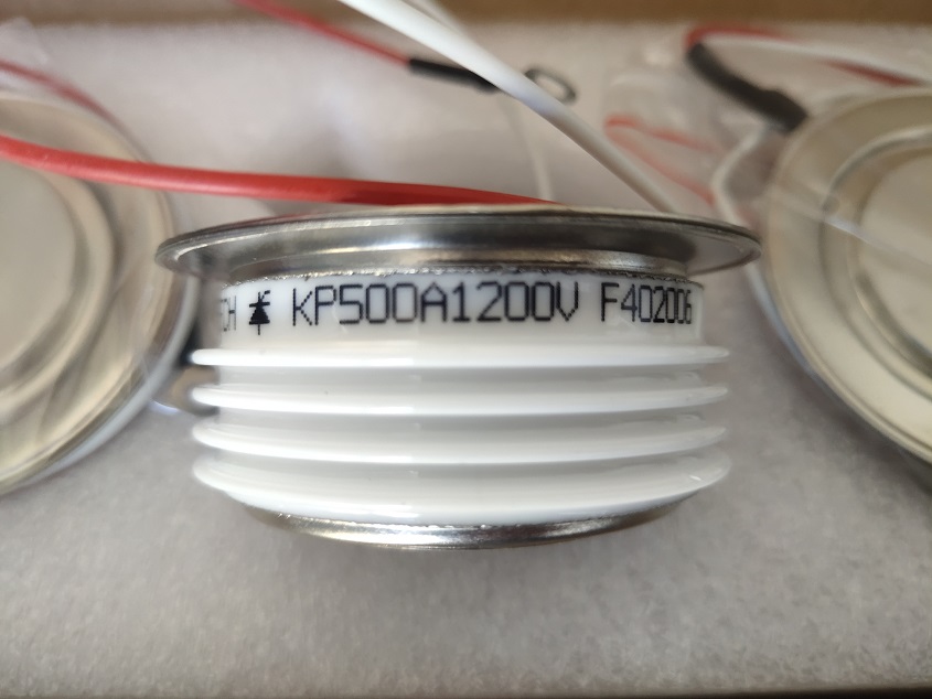 ZFCH可控硅晶闸管ZP300A1400V