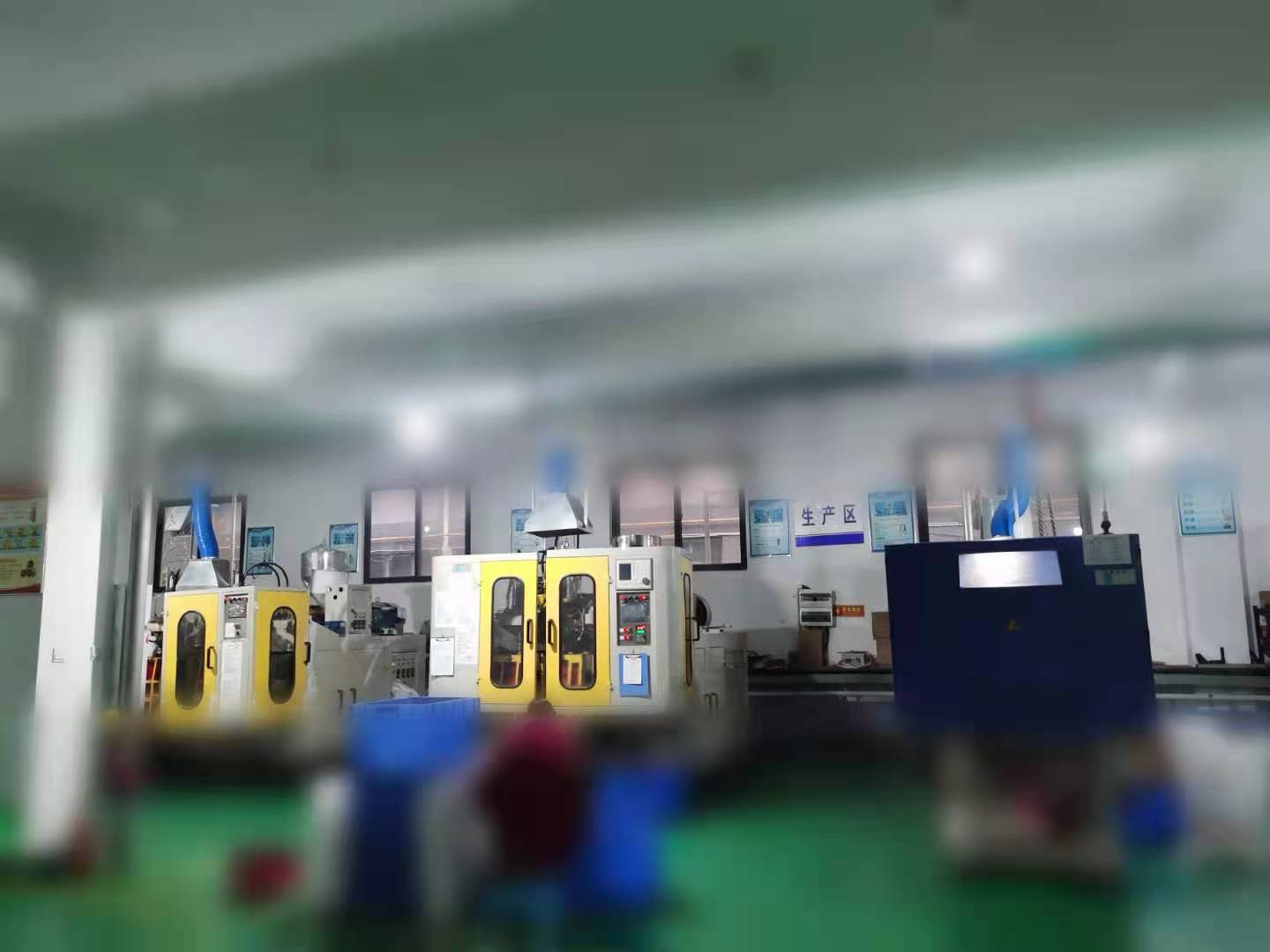 承接吹塑加工日化用瓶HDPE成都塑料瓶生产厂家