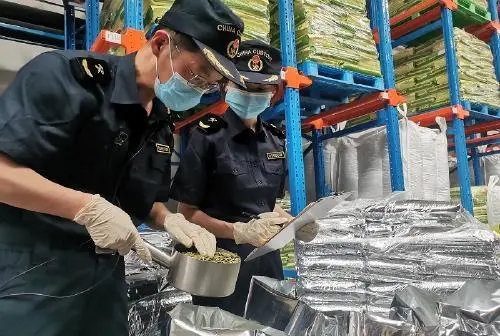 深圳莲塘海关危化品进口通关流程***进口代理
